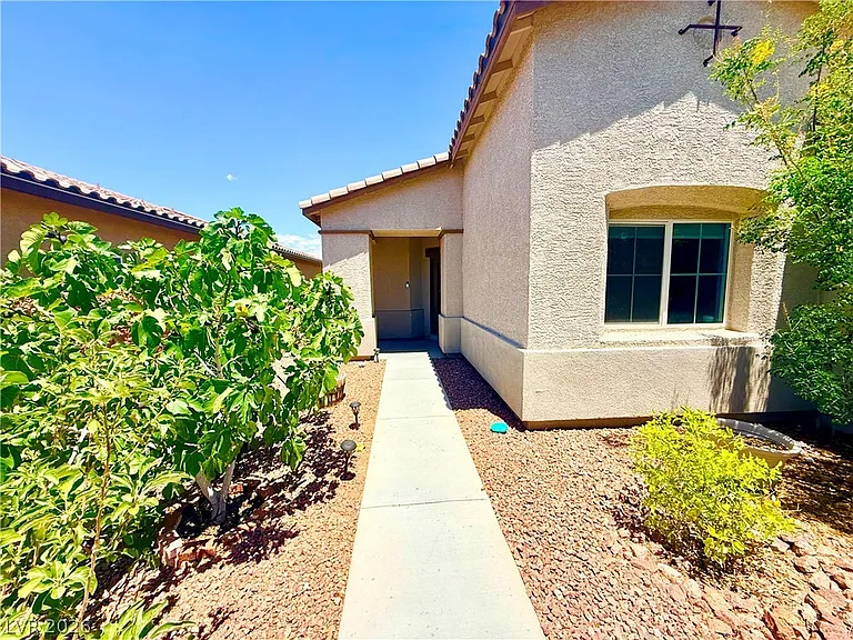 5434 E San Pietro Dr — Photo 4