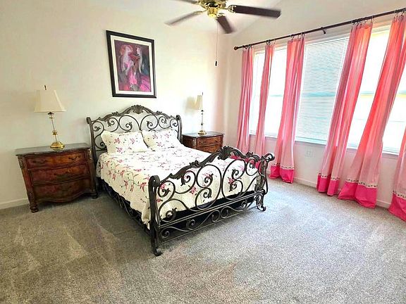 4th image of 105 Hulnick Rd #438