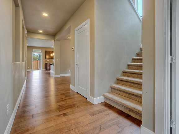 4th image of 20311 79th St E