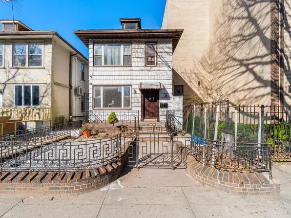 2504 Ocean Avenue image 1 of 10