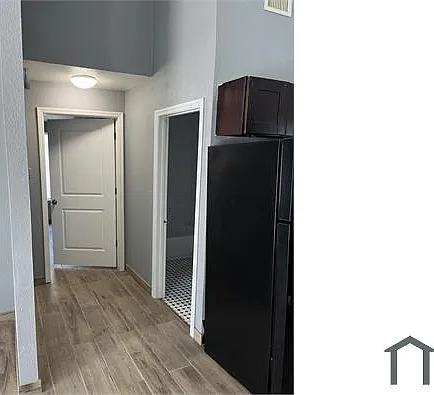 1 bed, 450 sqft, $1,820 — Photo 3