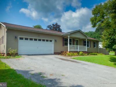 589 Evans Run Dr, Martinsburg, WV, 25405