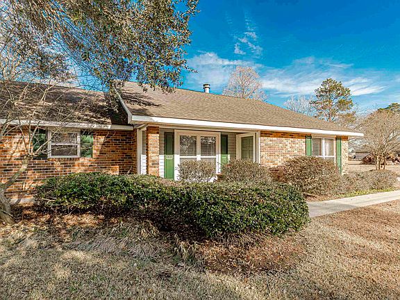 4th image of 9395 Meadow Ln