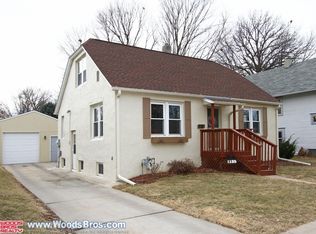 1135 Rose St, Lincoln, NE 68502