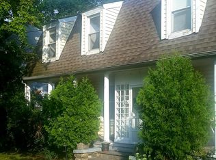 1181 Hope St, Stamford, CT 06907
