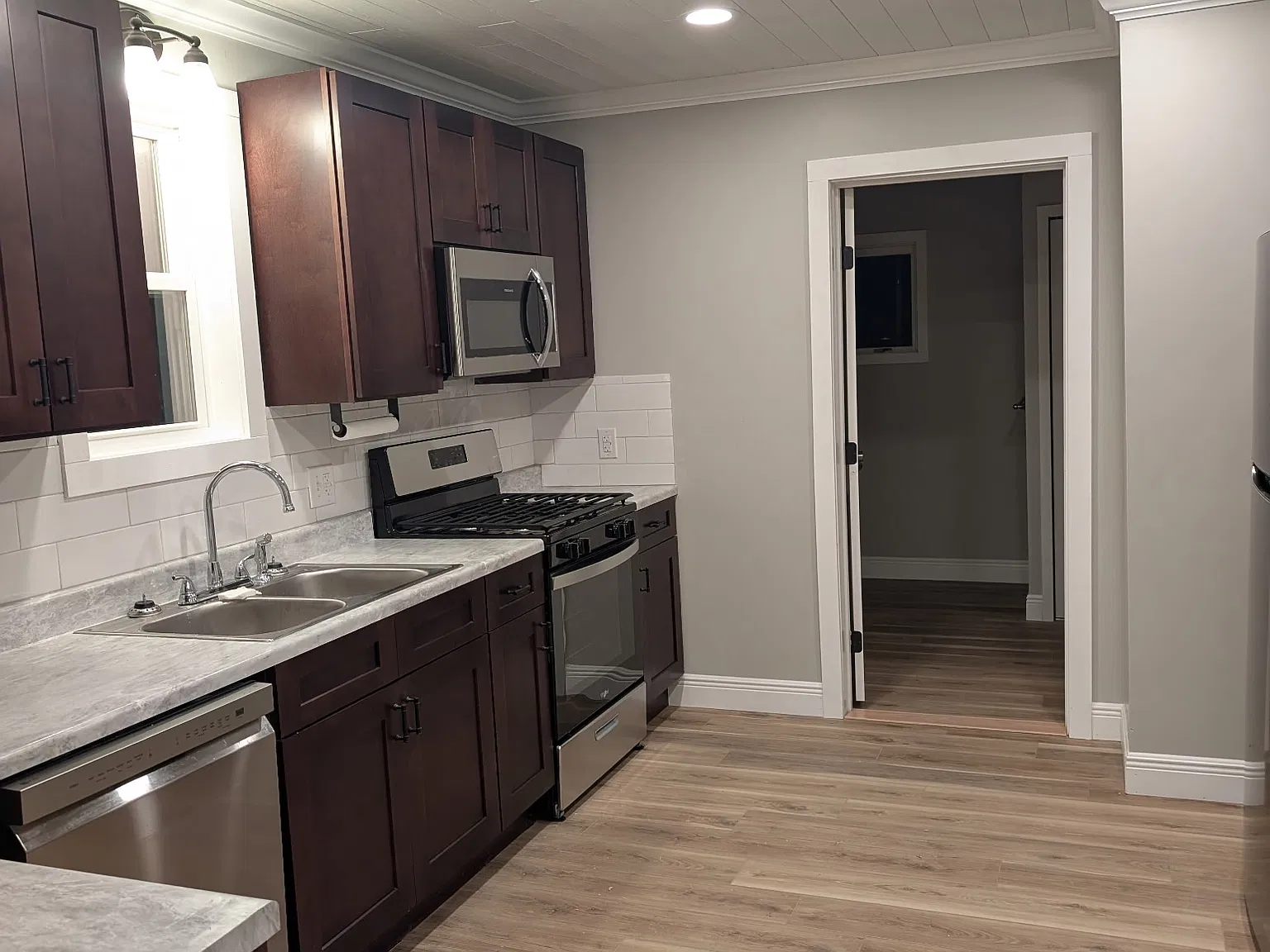 3 bed, $1,500 — Photo 3