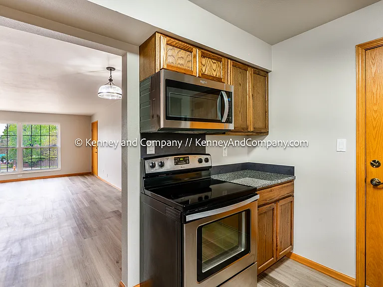 2902 Airport Rd #204 — Photo 10