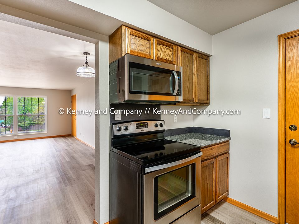 1st image of 2902 Airport Rd APT 204