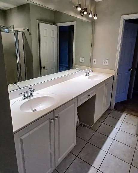 519 Cliffview Ct — Photo 5