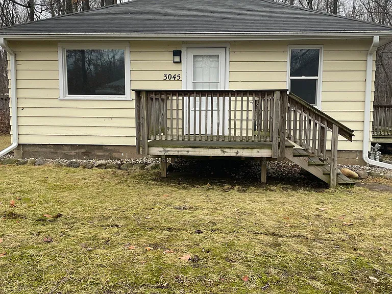 3045 Beckley Rd — Photo 2