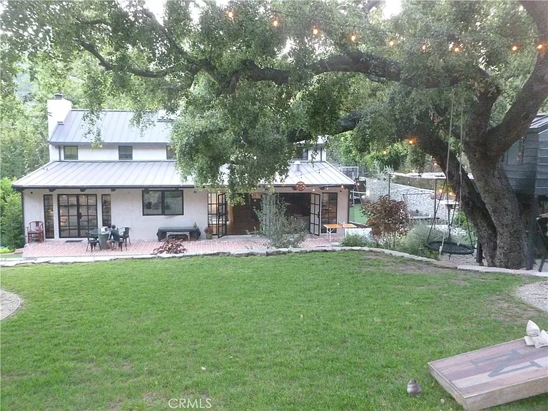 1094 Acanto Pl — Photo 10