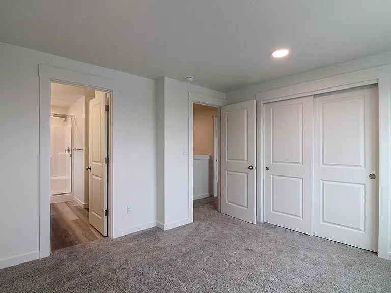 366 Aeon Dr — Photo 15