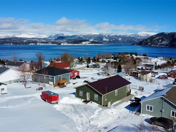 18A Lodge Lane, Woody Point, NL A0K1P0