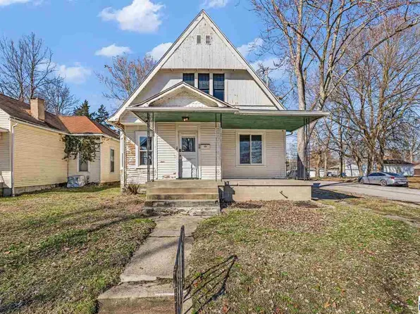 1840 N 8th St, Terre Haute, IN 47804