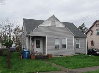 409 Vine St, Fremont, OH 43420
