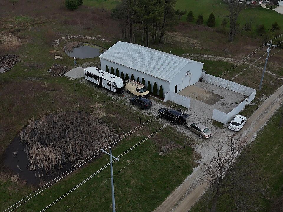 1st image of 2725 Summit Rd SW