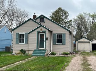 705 Harvey Dunn St, Brookings, SD 57006