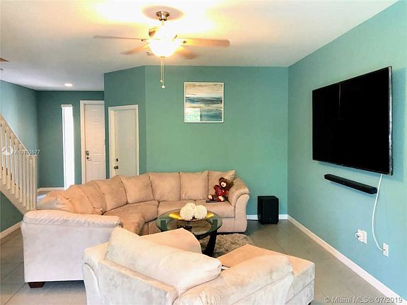 4th image of 1080 NW 33rd Ct #1080