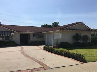2934 Baker St, Costa Mesa, CA 92626