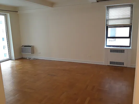 Rented by Global City Realty | media 20