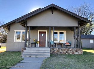 307 Oak Ave, Panhandle, TX 79068
