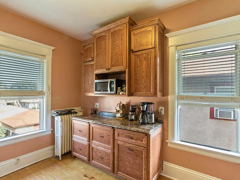 1061 Dayton Ave #L — Photo 5