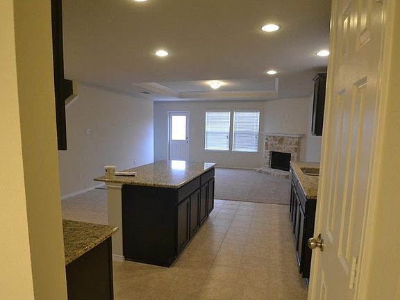 4th image of 1624 Gayla Creek Dr