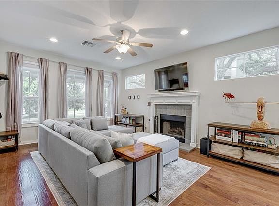 4th image of 805 Silcantu Dr