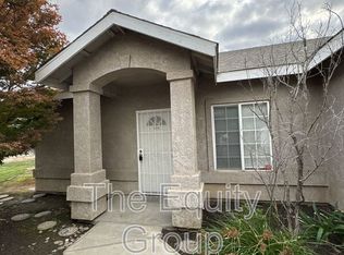 2918 S Sallee Ct, Visalia, CA 93277