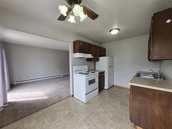 502 Lewis Ave E #312