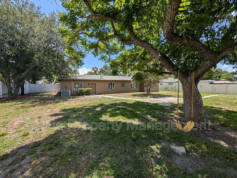 808 N Macdill Ave — Photo 20