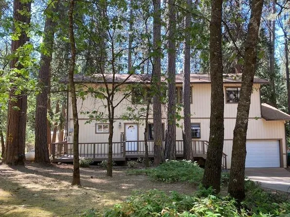 5820 Sierra Springs Dr, Pollock Pines, CA 95726