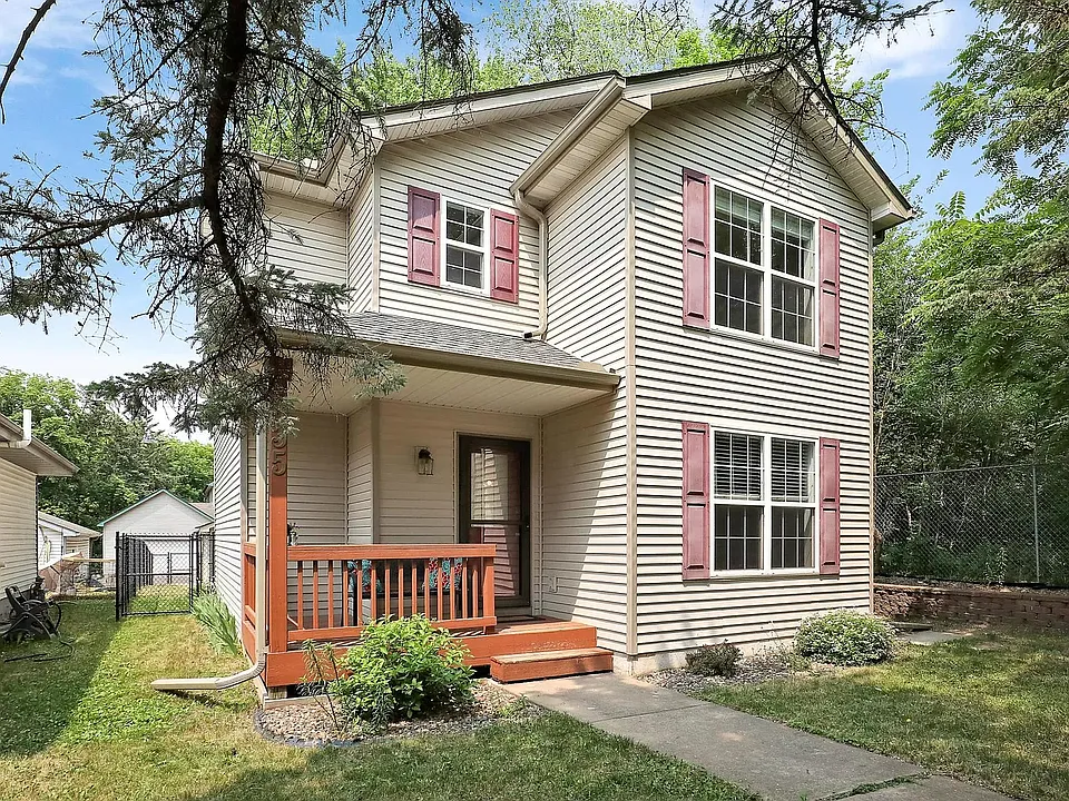 335 Sherwood Ave