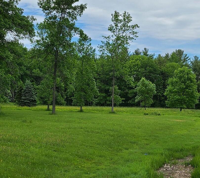 1st image of 2532 Middle Road