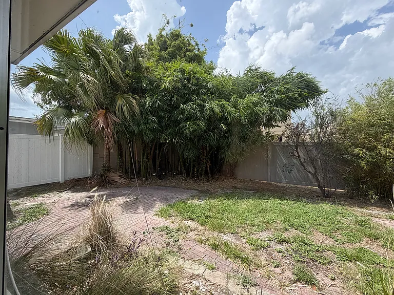 7349 Brighten Dr — Photo 15