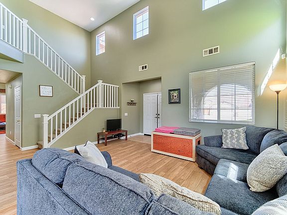 2nd image of 35251 Slater Ave