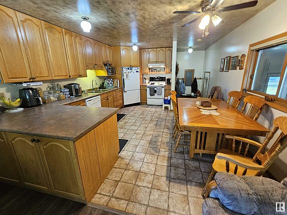 2nd image of 51120 Range Road 73