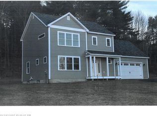 23 Commons Dr, Lewiston, ME 04240