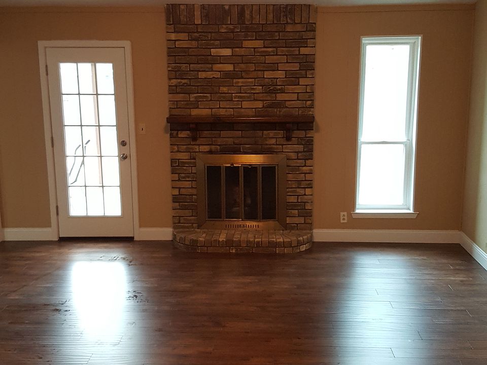 1st image of 615 High Meadow Dr