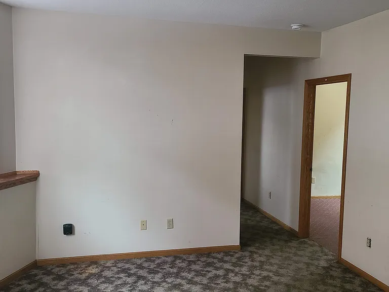 214 Woodward Ave #A — Photo 10