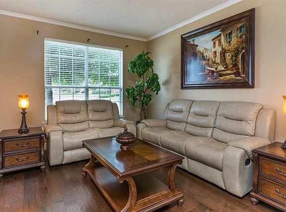 2nd image of 317 Heatherwood Dr