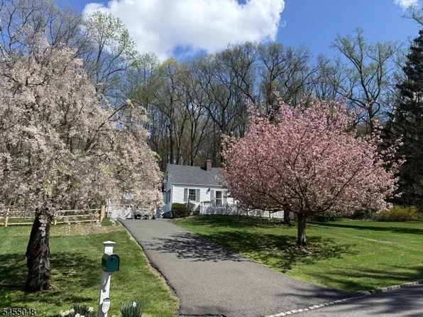 27 Wood Rd, Morris Twp., NJ 07960
