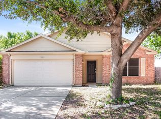 1101 Wintercreek Dr, Denton, TX 76210