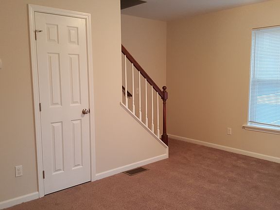 5th image of 7 Lehigh St #A