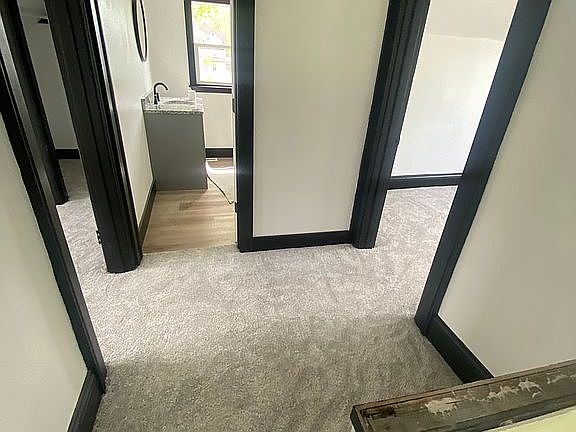 3rd image of 1517 Ashland Ave