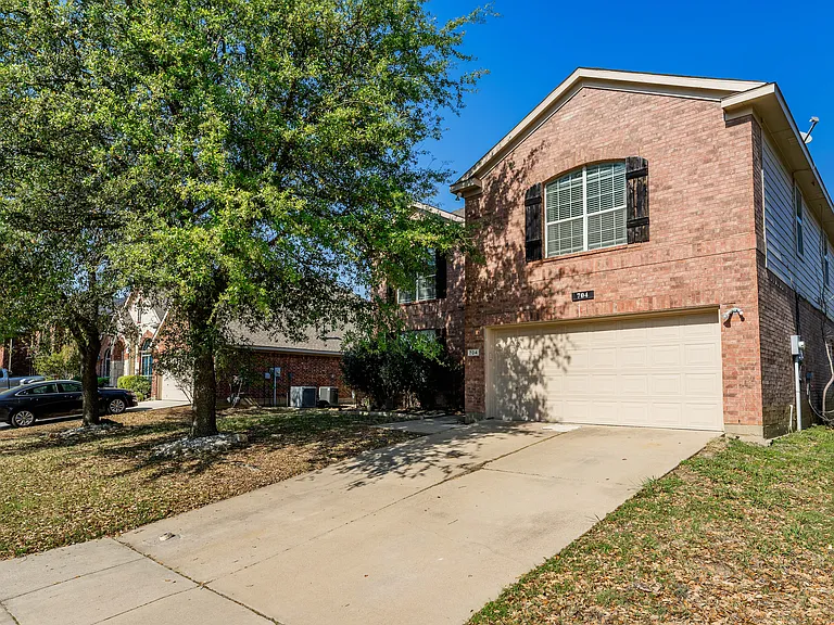 704 San Antonio Trl — Photo 44