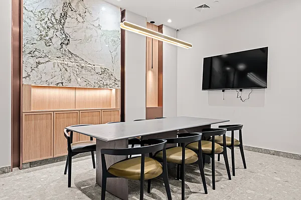 Rented by Nooklyn NYC LLC | media 76