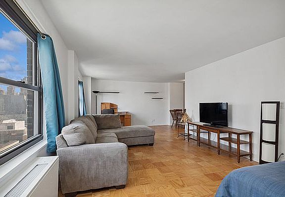 3rd image of 160 W End Ave APT 29A