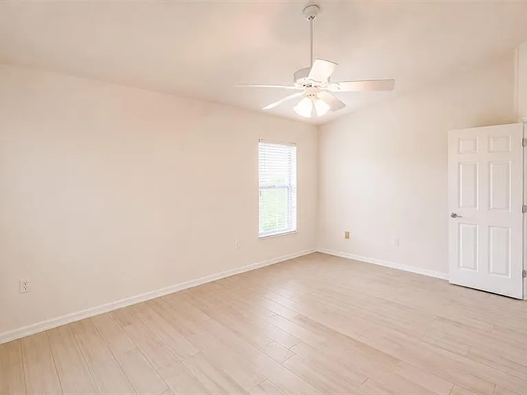 4729 Mandolin Loop — Photo 21