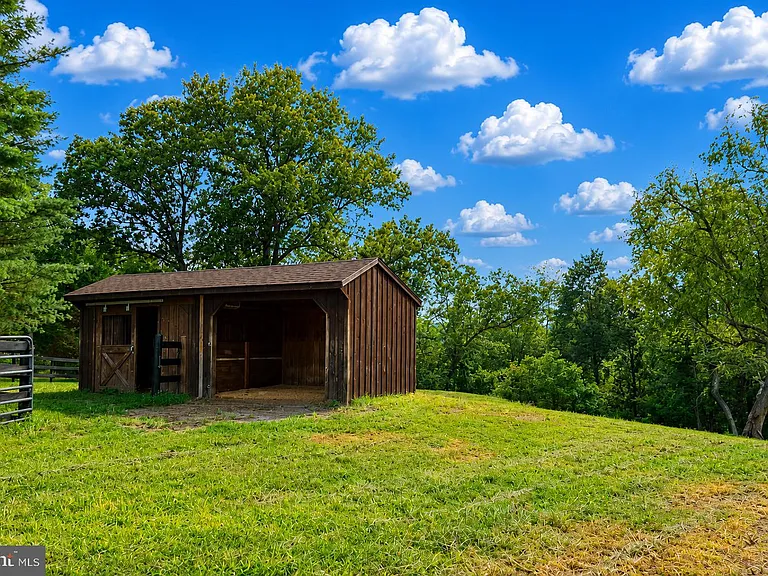 20341 Unison Rd — Photo 37